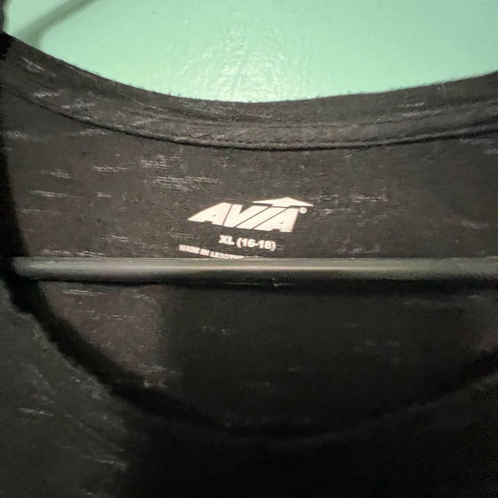 Avia shirt size XL - Picture 2 of 3